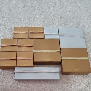 Just Gold/Just Diamond Gift Boxes Set
